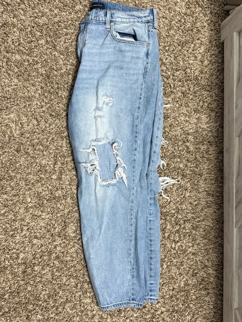 Aeropostale Light Blue Distressed Boyfriend Jeans